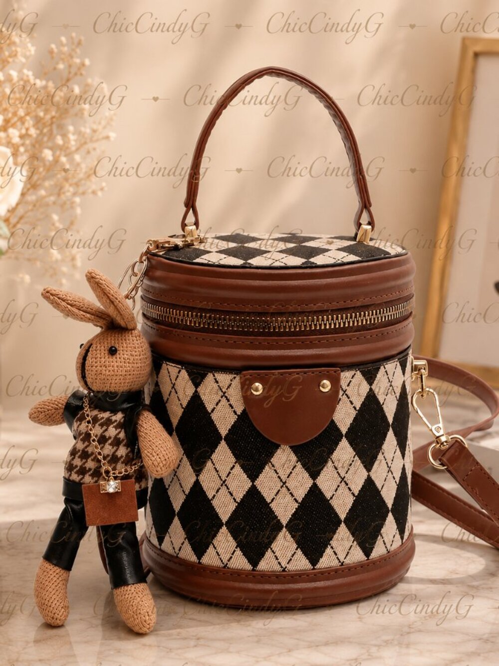 🧸Chic Argyle Bucket Bag w/ Cute Matching Bunny Charm & Adjustable Strap